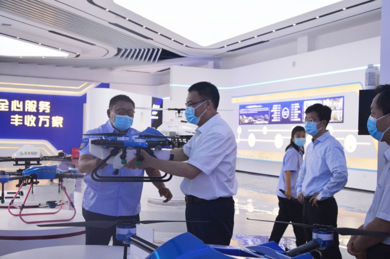 【全豐科技】河南省委常委、統(tǒng) 戰(zhàn)部部長王東偉一行蒞臨安陽全豐調(diào)研指導(dǎo)